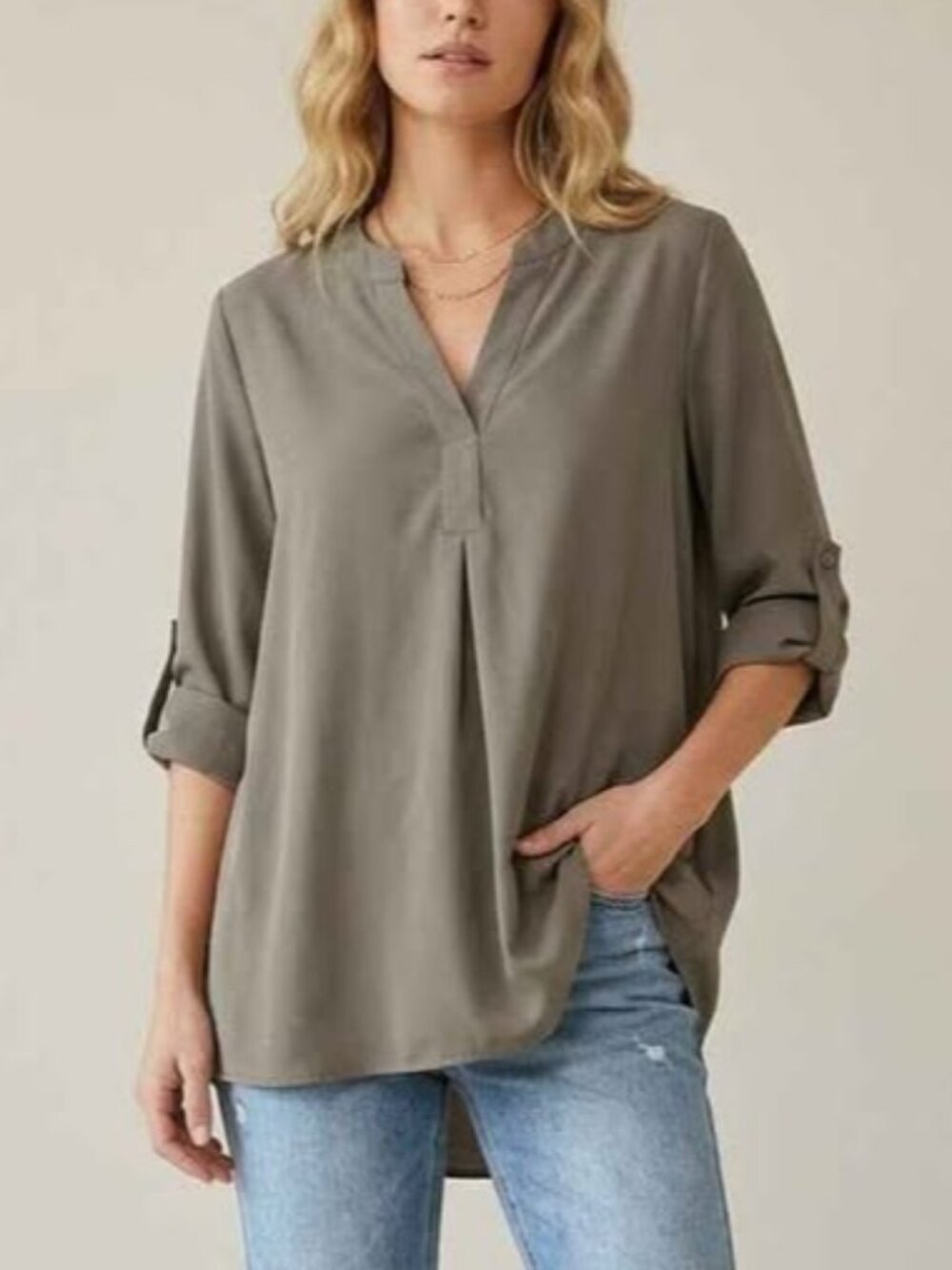 Emery Rose Olive V-Neck Tunic Blouse Lightweight Roll Tab Sleeve M NWT